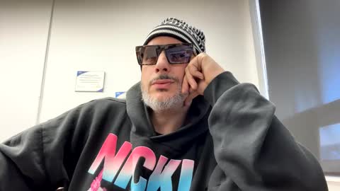 Snapshot of nassobout chatting on 02/26/26, 10:20 nassobout online show from 02/26/26, 10:20