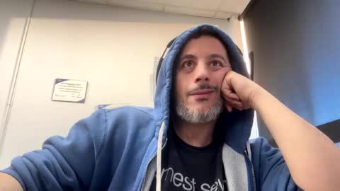 Snapshot of nassobout chatting on 03/02/26, 10:16 nassobout online show from 03/02/26, 10:16