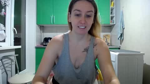 Snapshot of nastasiiaaforyou chatting on 12/31/24, 02:14 nastasiiaaforyou online show from 12/31/24, 02:14