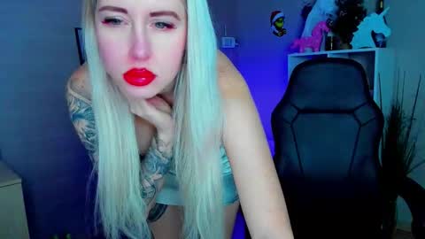 Snapshot of nastasya_cute chatting on 01/12/26, 01:44 Nastya online show from 01/12/26, 01:44