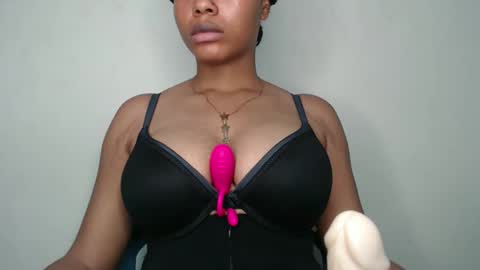 Snapshot of nastie_sheba chatting on 12/02/25, 02:01 sheba online show from 12/02/25, 02:01