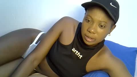 Lolly online show from 05/18/26, 08:42
