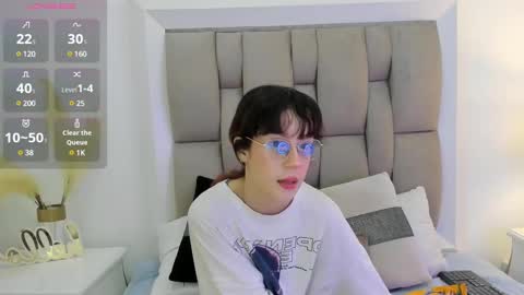 Snapshot of nastya_fantasy chatting on 12/09/24, 07:39 Nastya online show from 12/09/24, 07:39