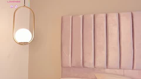 Deisy online show from 02/13/25, 06:41