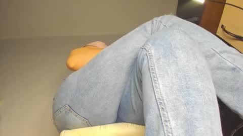 CATHERINE online show from 03/06/25, 04:30