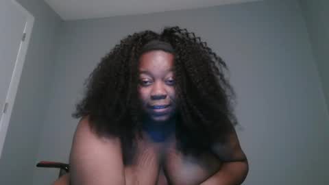 Snapshot of nastygal1999 chatting on 01/24/25, 05:42 nastygal1999 online show from 01/24/25, 05:42