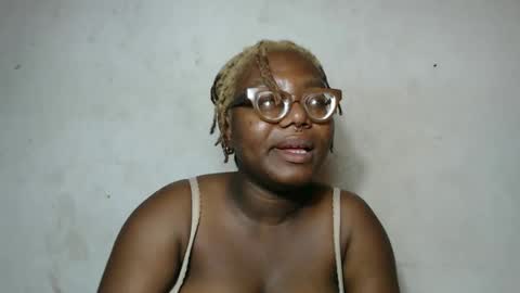 Snapshot of nastyhairy7 chatting on 10/28/25, 07:45 nastyhairy7 online show from 10/28/25, 07:45