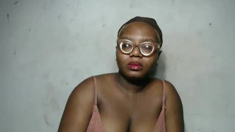 Snapshot of nastyhairy7 chatting on 11/03/25, 05:20 nastyhairy7 online show from 11/03/25, 05:20