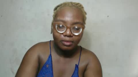 Snapshot of nastyhairy7 chatting on 11/08/25, 10:04 nastyhairy7 online show from 11/08/25, 10:04