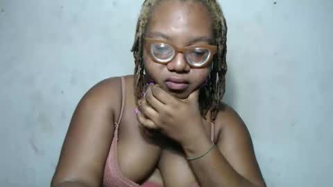 Snapshot of nastyhairy7 chatting on 11/22/25, 06:34 nastyhairy7 online show from 11/22/25, 06:34