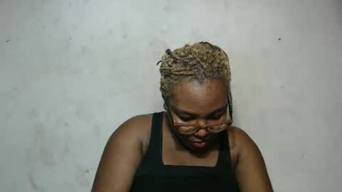 Snapshot of nastyhairy7 chatting on 11/23/25, 08:52 nastyhairy7 online show from 11/23/25, 08:52