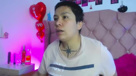 nat_evans8 online show from 05/10/26, 05:34