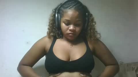 natachazz online show from 05/07/26, 08:14