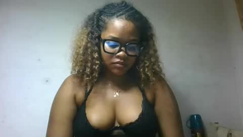 natachazz online show from 05/11/26, 04:37