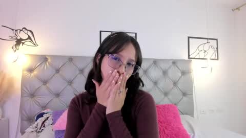 natalia online show from 04/13/26, 06:24