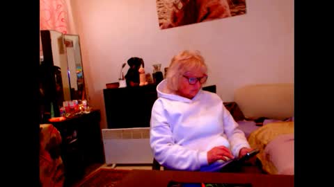 natali online show from 01/22/25, 11:34