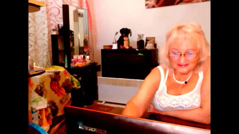 natali online show from 01/27/25, 08:28