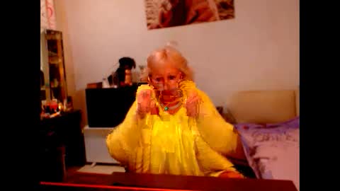 natali online show from 03/04/25, 06:18