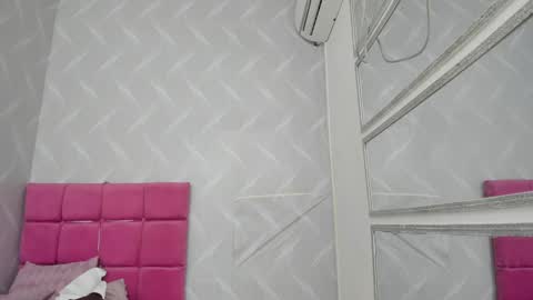 Snapshot of natalia_aguirre chatting on 12/29/24, 12:34 Naty online show from 12/29/24, 12:34