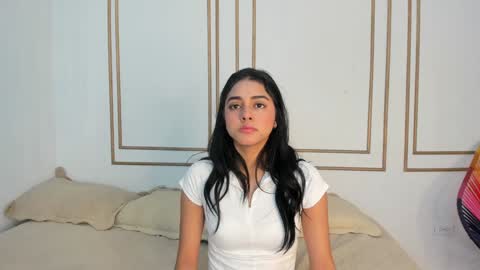 Snapshot of natalia_aguirre chatting on 01/23/25, 12:30 Naty online show from 01/23/25, 12:30