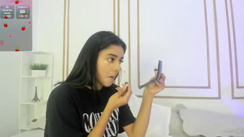 Snapshot of natalia_aguirre chatting on 02/07/25, 12:28 Naty online show from 02/07/25, 12:28