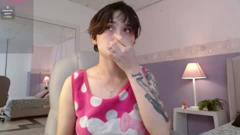 Natalia online show from 05/13/26, 03:15