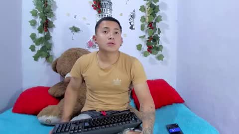 Snapshot of nataliaandjulliam chatting on 02/17/26, 03:14 nataliaandjulliam online show from 02/17/26, 03:14