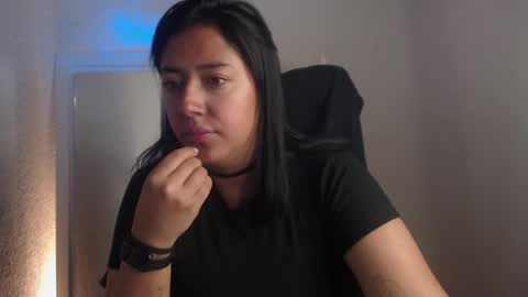 Snapshot of nataliabeaumontt chatting on 03/01/26, 01:29 natalia online show from 03/01/26, 01:29