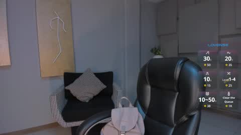 Snapshot of nataliagaret chatting on 05/19/26, 10:32 Nata online show from 05/19/26, 10:32