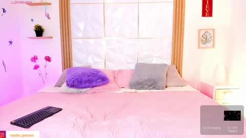       online show from 04/24/26, 07:49