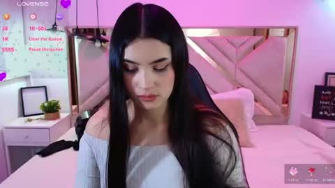 natalie  online show from 06/12/26, 07:57