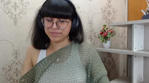 N A T A L Y online show from 01/15/25, 04:11