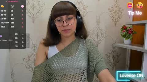 N A T A L Y online show from 02/17/25, 03:53