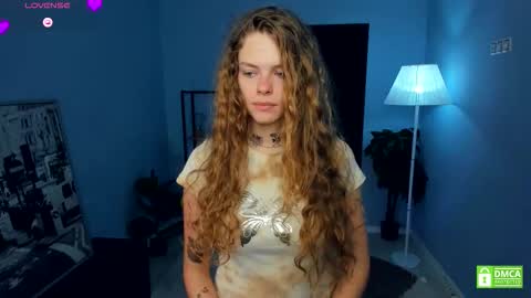 Snapshot of nataly_hello chatting on 11/10/25, 05:06 Natalie online show from 11/10/25, 05:06