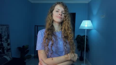 Snapshot of nataly_hello chatting on 02/20/26, 06:19 Natalie online show from 02/20/26, 06:19