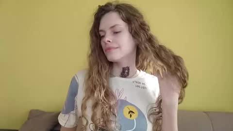 Snapshot of nataly_hello chatting on 03/16/26, 05:02 Natalie online show from 03/16/26, 05:02