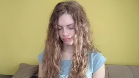 Snapshot of nataly_hello chatting on 03/18/26, 05:10 Natalie online show from 03/18/26, 05:10