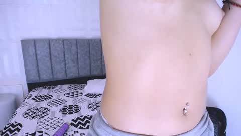 Snapshot of nataly_mcry chatting on 02/27/25, 03:48 NATALY online show from 02/27/25, 03:48
