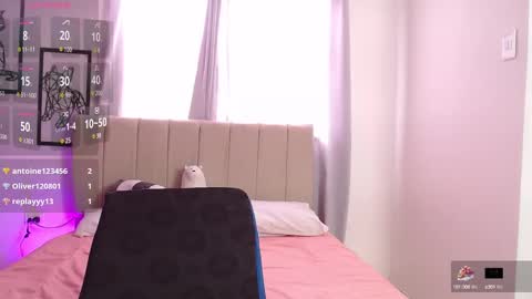 Snapshot of nataly_monroe1 chatting on 03/07/25, 09:06 Nataly monroe online show from 03/07/25, 09:06