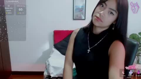 Snapshot of natalyescobar_lx chatting on 11/11/25, 01:00 Nataly Escobar online show from 11/11/25, 01:00