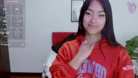 Snapshot of natalyescobar_lx chatting on 11/14/25, 02:05 Nataly Escobar online show from 11/14/25, 02:05