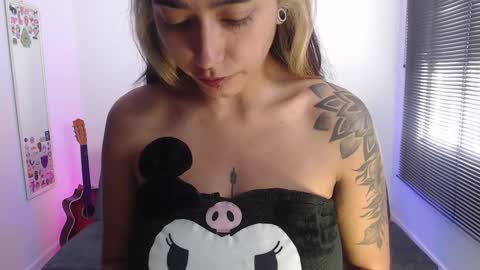   online show from 11/29/25, 03:26