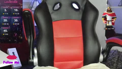 Snapshot of natasha__logan chatting on 01/09/26, 04:15 Natasha online show from 01/09/26, 04:15