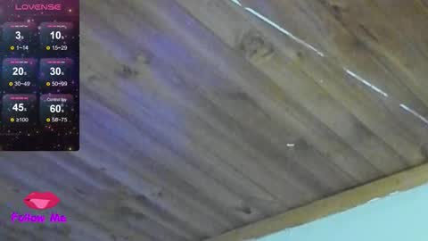 Snapshot of natasha__logan chatting on 02/20/26, 05:04 Natasha online show from 02/20/26, 05:04