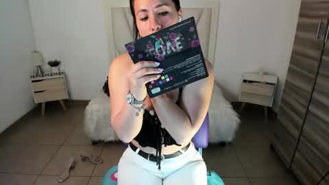 Snapshot of natasha_bernett chatting on 02/28/26, 02:18 Natasha Bernett online show from 02/28/26, 02:18