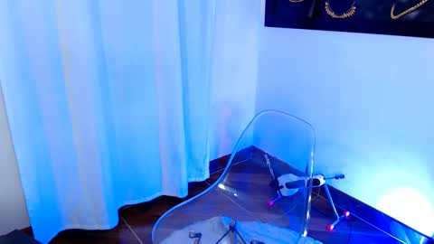 Natasha online show from 09/20/25, 03:24