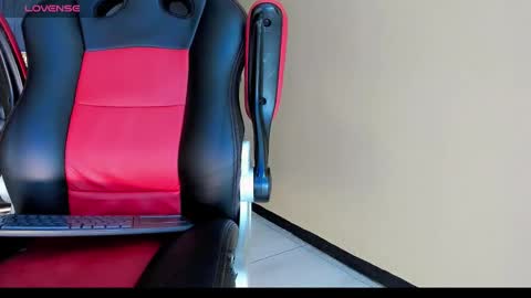 natasha_clifford online show from 12/02/25, 07:09