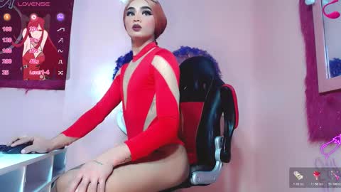 Snapshot of natasha_clifford chatting on 01/15/26, 07:28 natasha_clifford online show from 01/15/26, 07:28