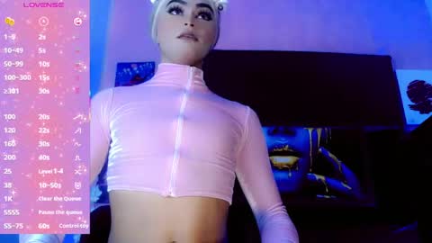 natasha_clifford online show from 04/24/26, 07:38