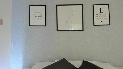  Natasha  online show from 10/08/25, 11:19